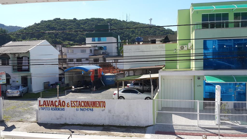 Ferienwohnung Quitinete Balneário Balneário Camboriú Exterior foto